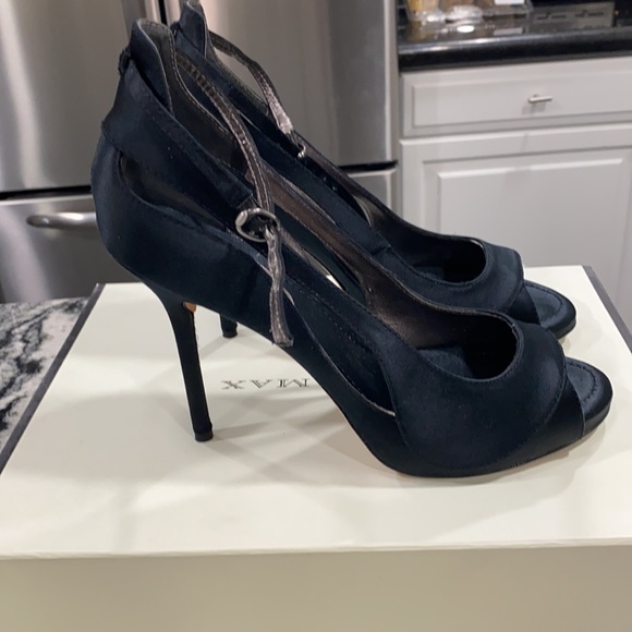 Satin open toe heels - Picture 3 of 6